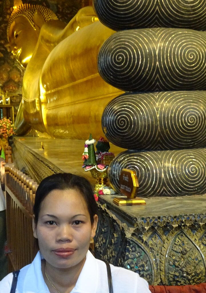 Captain Kao Owner & Captain of White Lotus Boat